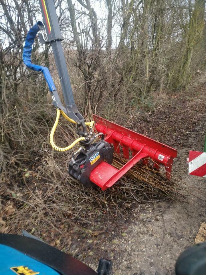 Reisigrechen Forstrechen Waldrechen Rückezug Rückewagen Forst in Dorfen