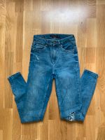 Bershka Hose Jeans XS 34 Pankow - Prenzlauer Berg Vorschau