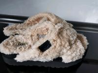 UGG Pantolette Hausschuhe Fuzz Sugar Cross Slide Nordrhein-Westfalen - Werne Vorschau