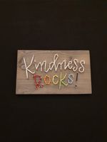 ''Kindness rocks (grau)‘‘ handgemachtes Fadenbild (Stringart) Nordrhein-Westfalen - Niederkrüchten Vorschau