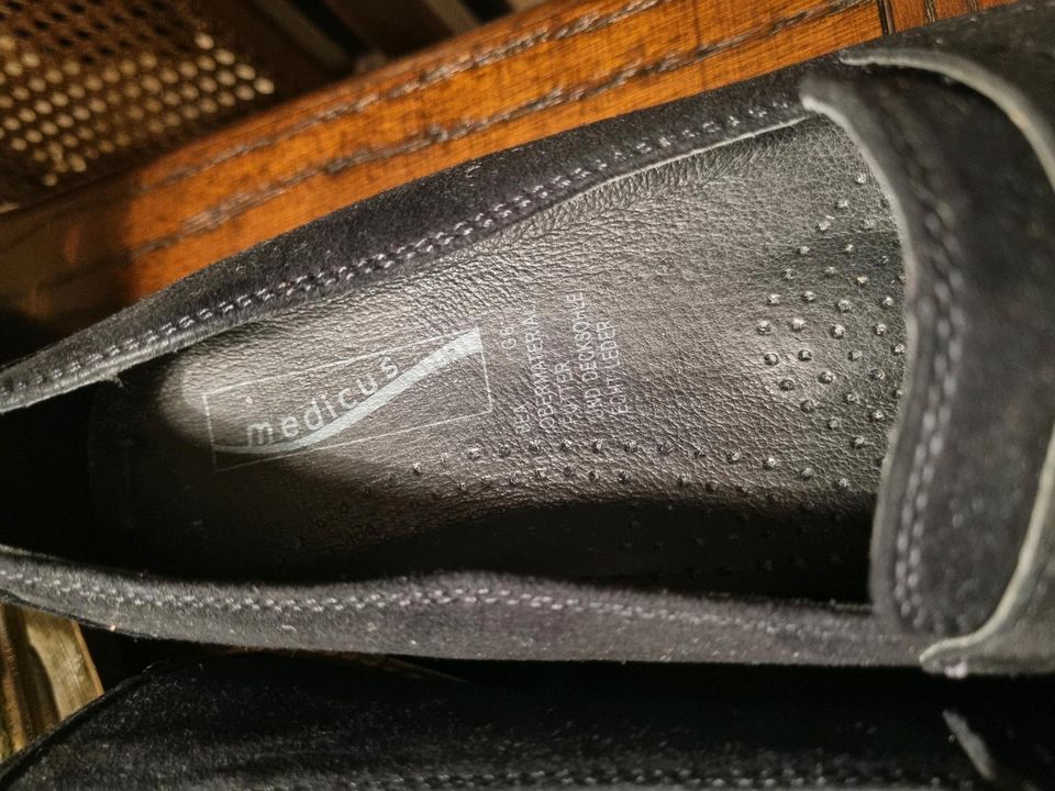 Leder Loafer Medicus Slipper Halbschuhe Größe 6 schwarz Echtleder in Rosengarten