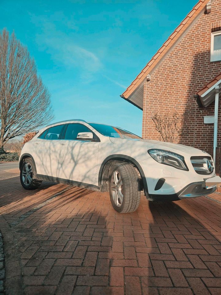 Mercedes Benz GLA 180 in Roxel