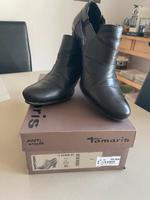 Stiefeletten Stiefelchen Halbschuhe Tamaris super Zustand Gr. 40 Sachsen - Görlitz Vorschau