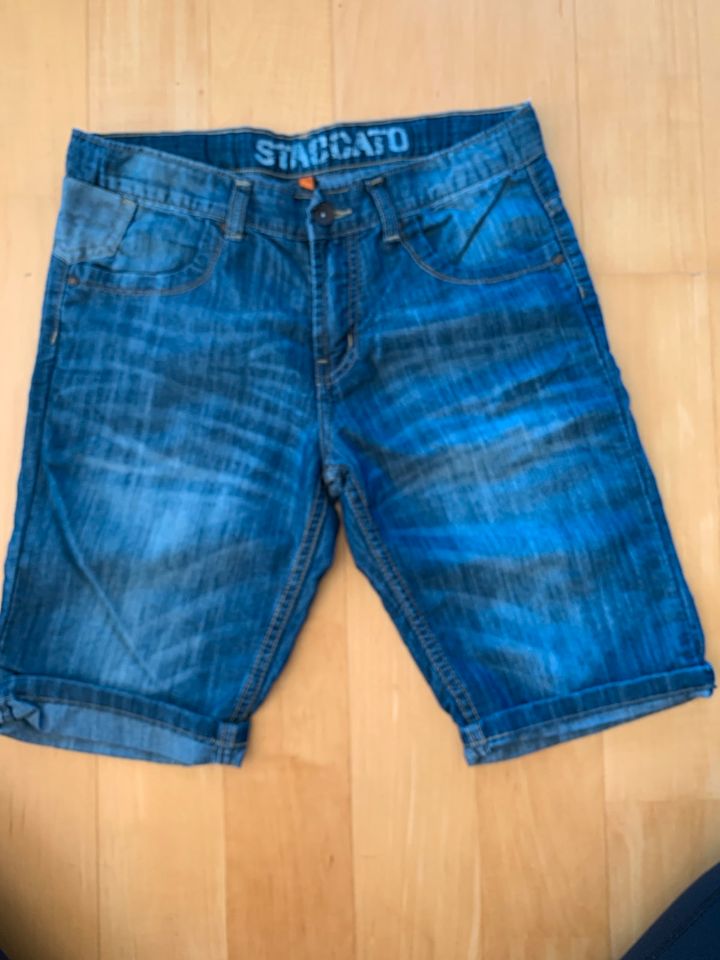 Jeans Bermuda in Gr 164 wie neu in Niederwerrn