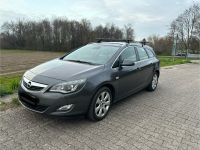 Opel Astra Sports Tourer Kombi / TÜV Neu / 117 000 KM Hessen - Gernsheim  Vorschau