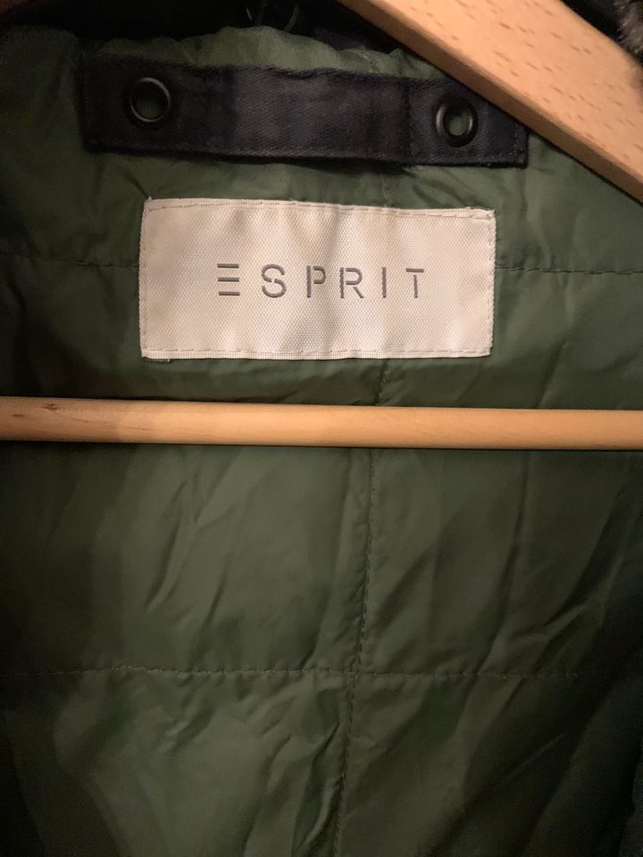 Esprit Jacke in Berlin