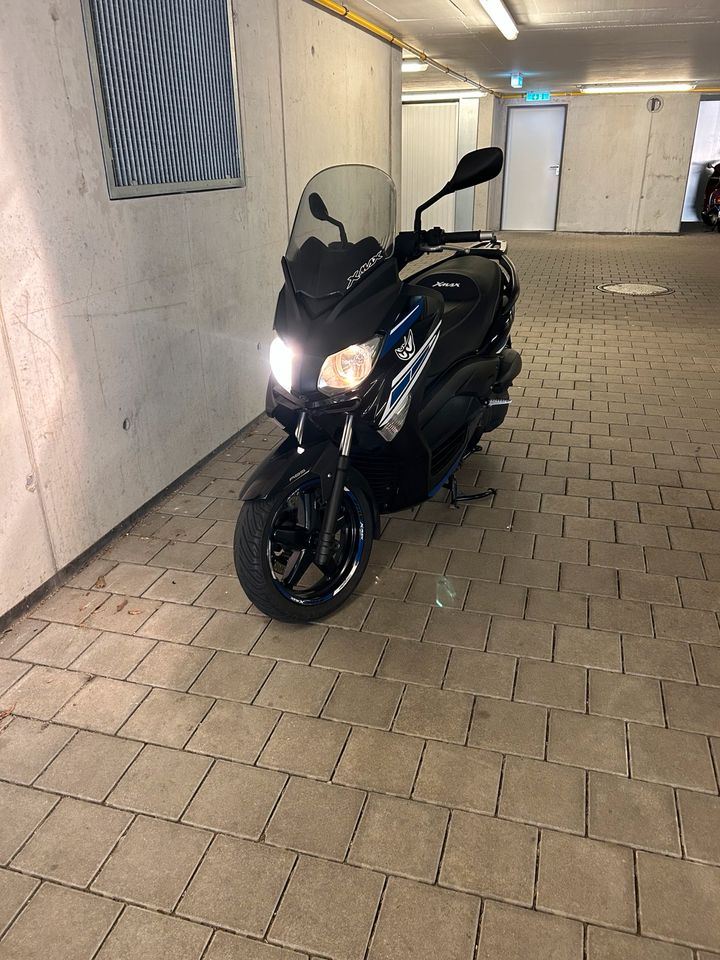 Yamaha xmax 125   2012 in Pforzheim