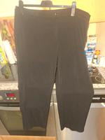 dünne Schwarze stoffhose von c&a in 50extra short Köln - Kalk Vorschau
