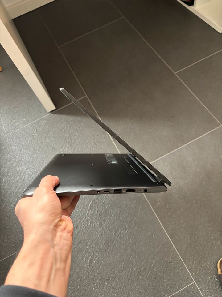 Lenovo Yoga 530 in Paderborn