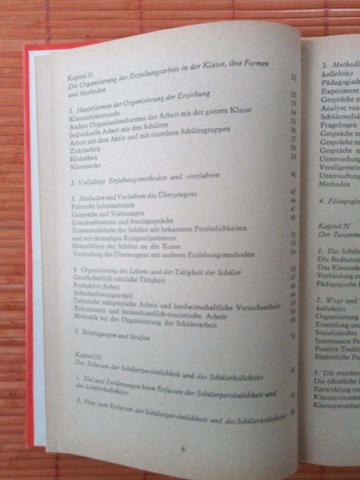 Der Klassenleiter Volk und Wissen 1981 in Dessau-Roßlau