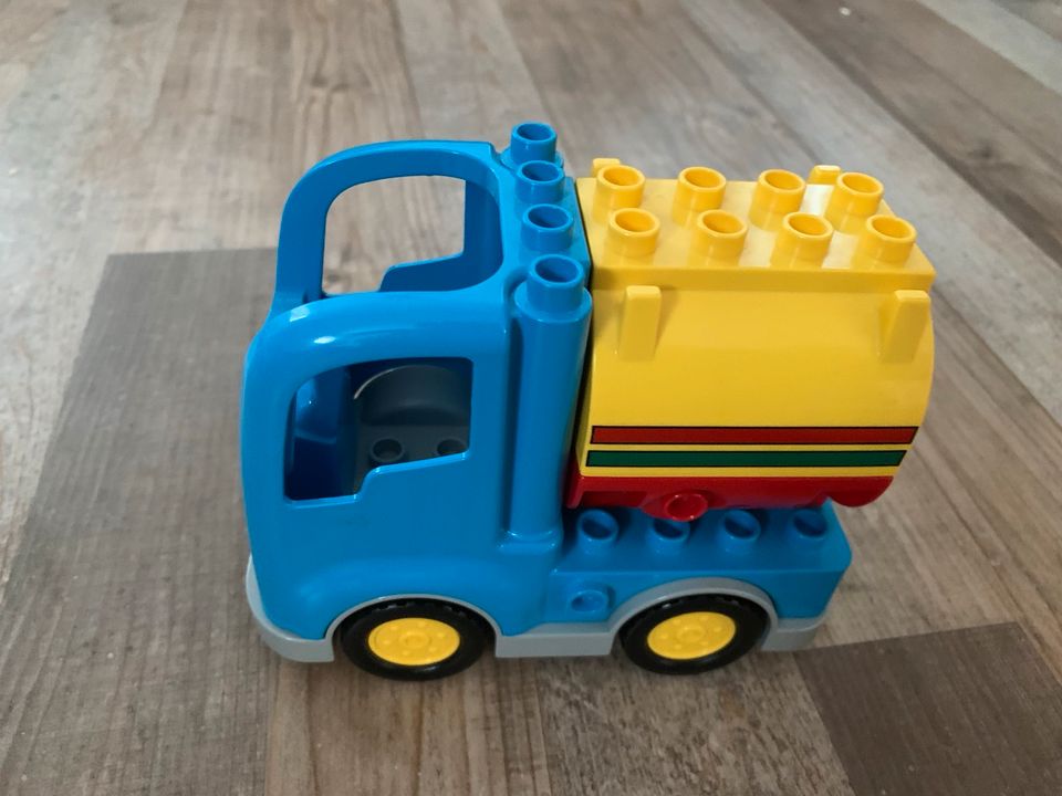 Lego Duplo Lastwagen in Ostfildern