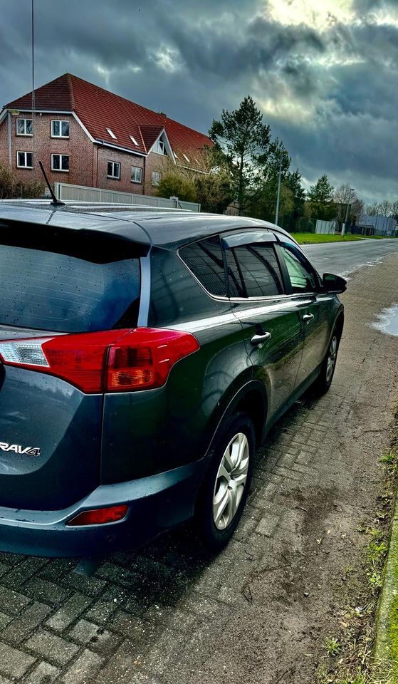 Toyota RV4 2.0 in Leer (Ostfriesland)
