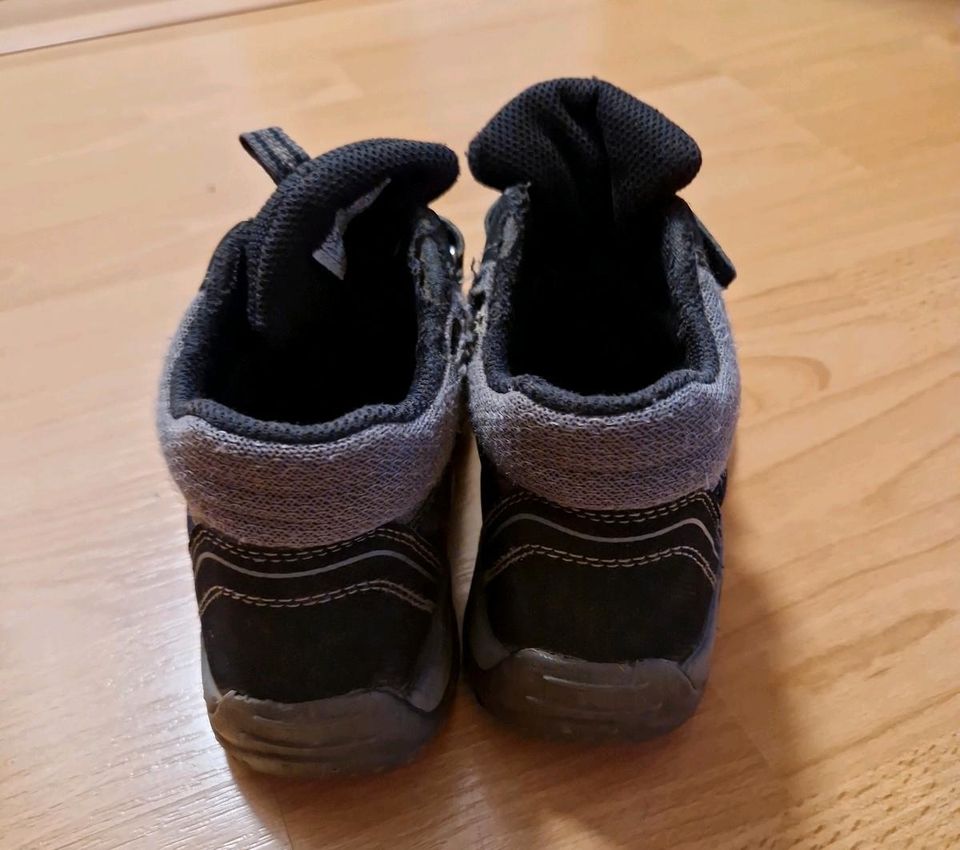 Superfit hohe Sneaker, Gr 33 in Nübel b Schleswig