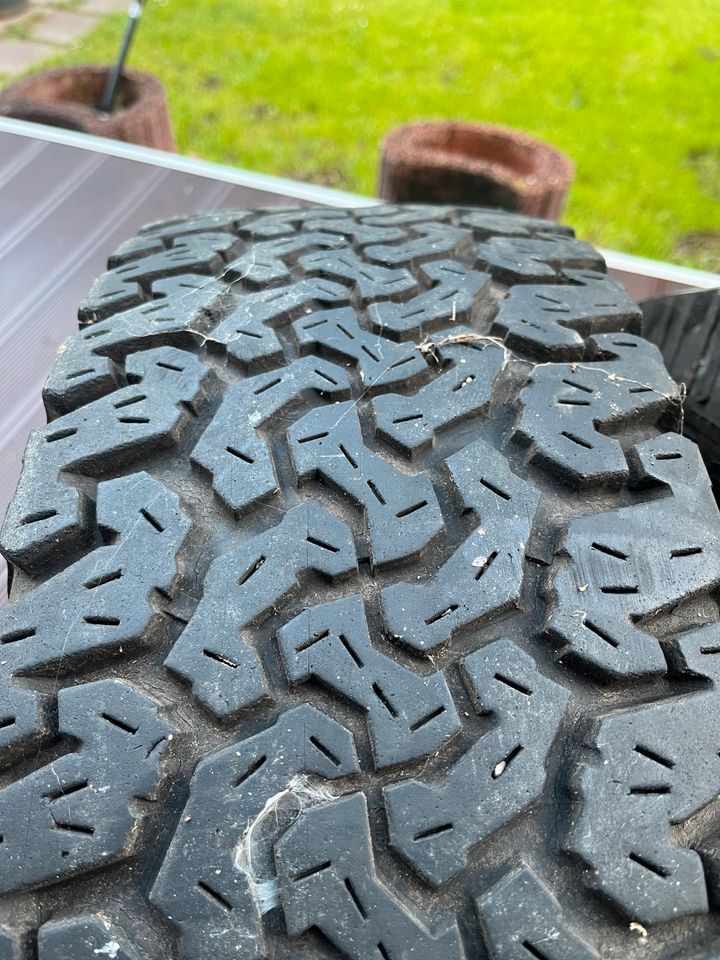 Insa Turbo 215/65 R16 98 S 4x4 Off-road in Saarbrücken