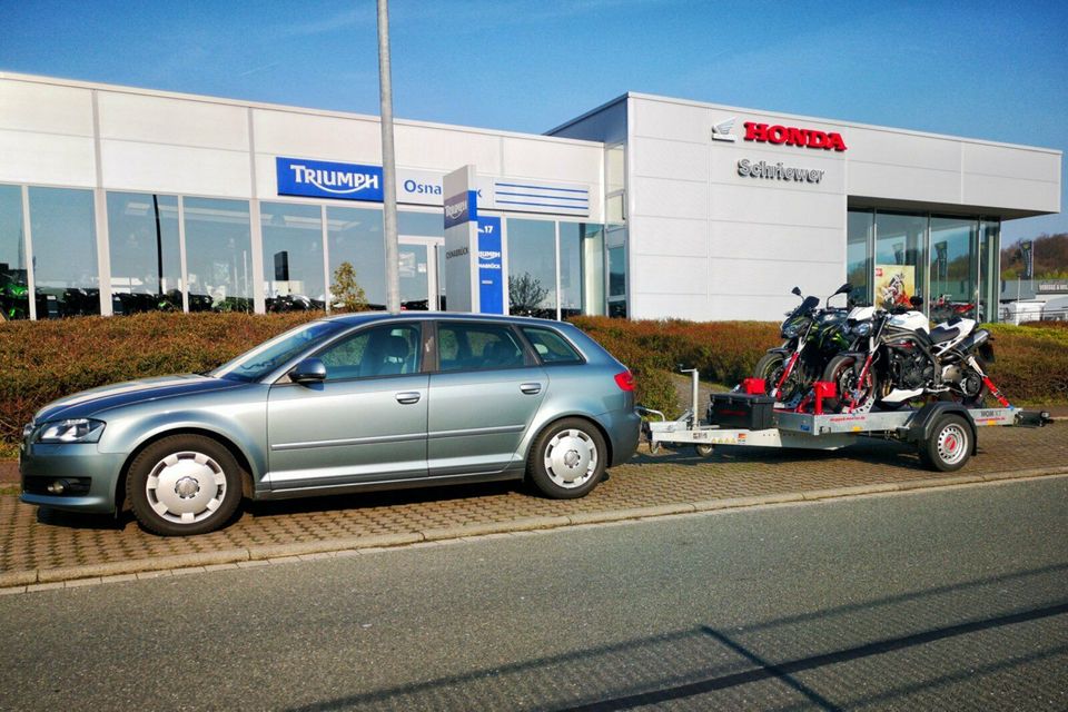 Motorradanhänger mieten 2er Absenkanhänger in Espelkamp