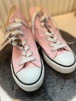 Chucks Schuhe Nordrhein-Westfalen - Mönchengladbach Vorschau