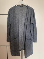 Strickjacke Cardigan Gr.44/46 grau Damen Frauen Nordrhein-Westfalen - Lage Vorschau