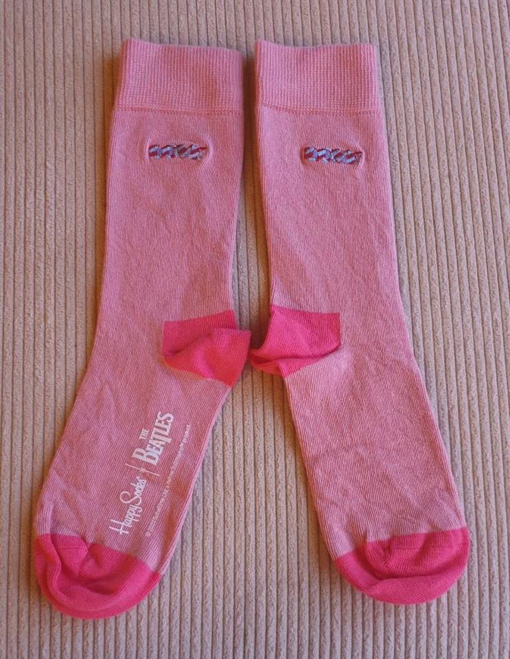 Happy Socks Beatles Socken Gr. UK 4-7 D 36-40 rosa schwarz in Haibach Unterfr.