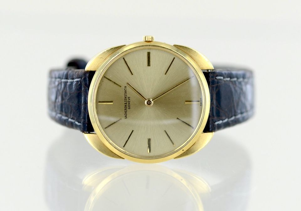 Vacheron & Constantin Fancy Lugs 18k Gold 6701 Handaufzug in Erkrath