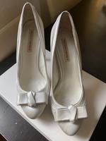 Brautschuhe Plateau Pumps High Heels Heels 39 München - Berg-am-Laim Vorschau