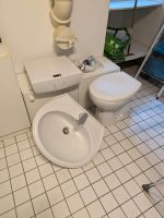 Neue WC mit spülmkaste + gebrauchte Waschbecken mit Armatur Düsseldorf - Pempelfort Vorschau