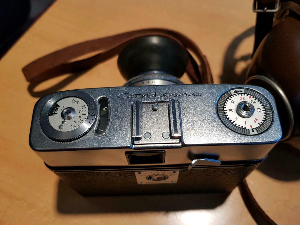 Zeiss Kamera IKON Contessa in Dinkelsbuehl