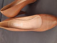 *** Damen Schuhe / Pumps Gr. 37 echtes Leder 5th avenue *** Sachsen - Zwickau Vorschau