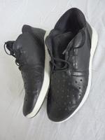 Damen Sneaker Sportschuhe, Tamaris Größe 40 Berlin - Pankow Vorschau
