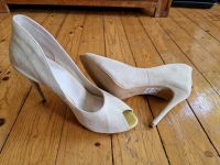 Tolle Highheels Pumps von Sasha 40 NEU Nordrhein-Westfalen - Kreuzau Vorschau