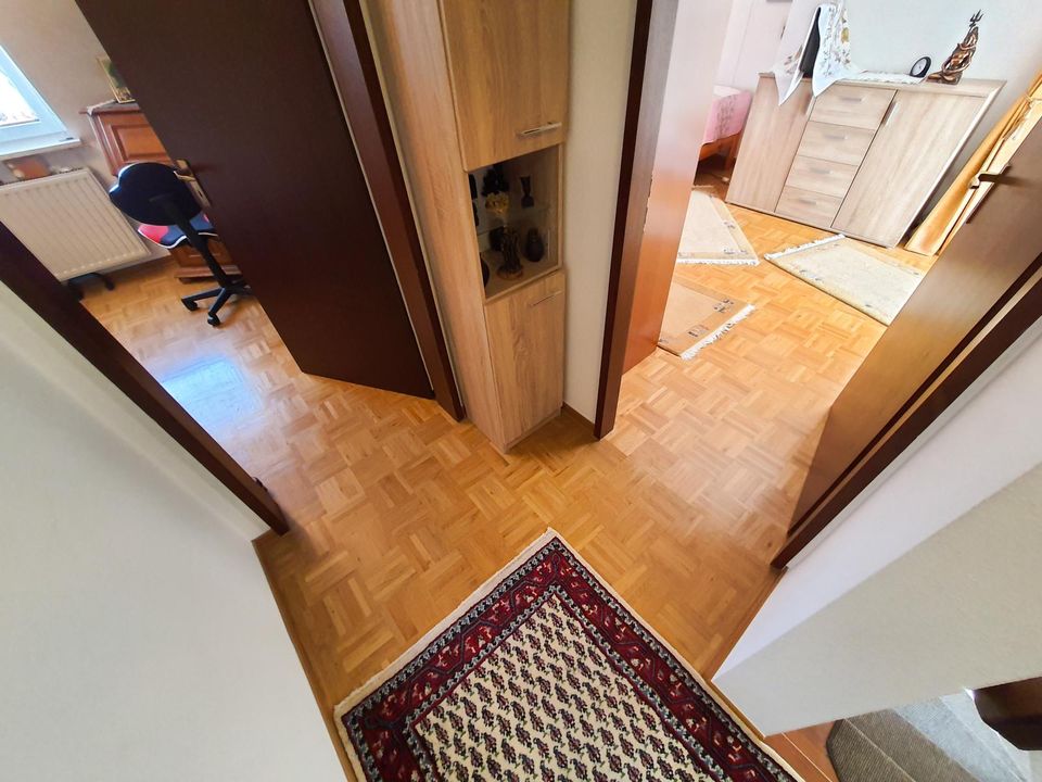 Innenstadt: Charmante 3-Zimmer-Maisonettewohnung mit Dachterrasse! in Bad Kissingen