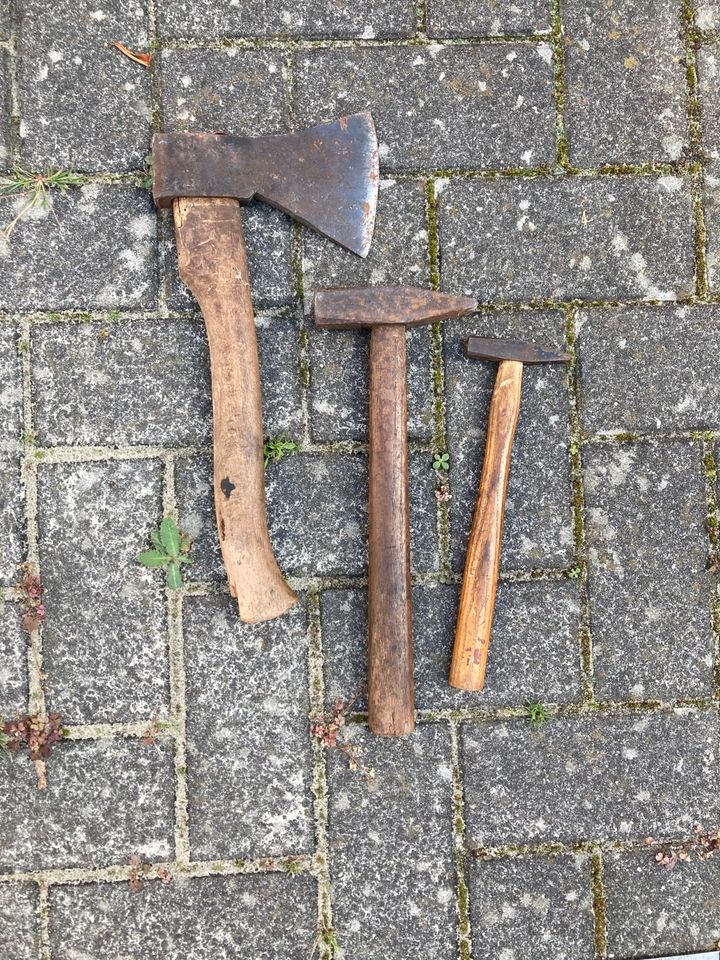 Werkzeug Sägen Schraubenschlüssel Hammer in Oldenburg