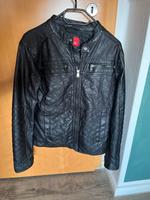 Schwarze Guess Lederjacke Leder Herren Junge Größe S Niedersachsen - Lähden Vorschau