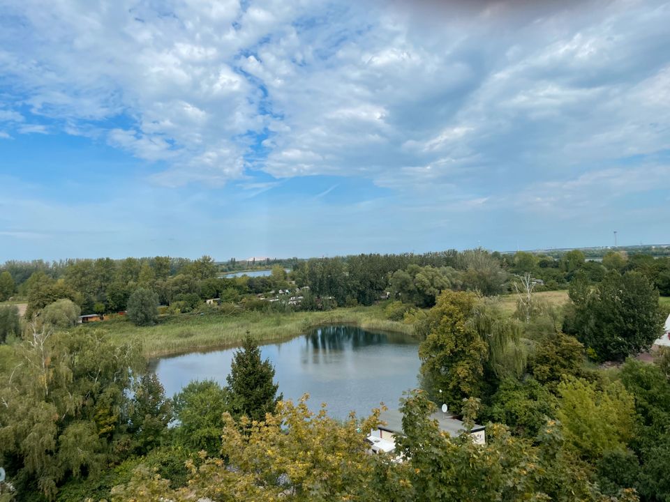 Erstbezug nach Sanierung // 3-Raumwohnung (zw. 84-85 qm) in Magdeburg