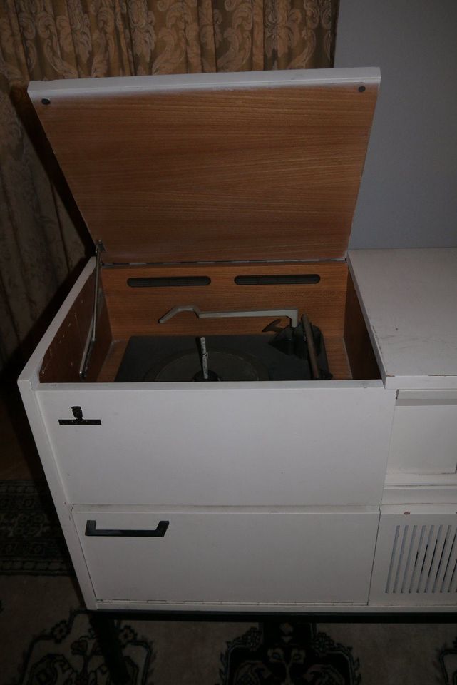 Stereo Konzertschrank Grundig KS 740 weiß 1968 Röhrenradio in Köln