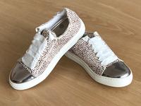 BODEN Sneaker, Felloptik in weiß-braun getupft, Gr. 36, cool, NEU Kr. Dachau - Dachau Vorschau