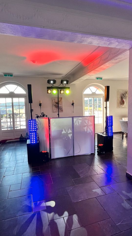 TnT Hochzeit Event Sorglos Komplett Paket DJ Fotobox Fotograf in Hellenthal