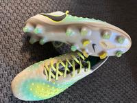 Nike Magista 44 Hessen - Schwalmstadt Vorschau