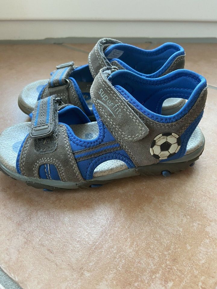 Kinder Sandalen von Superfit Größe 28 in Duderstadt