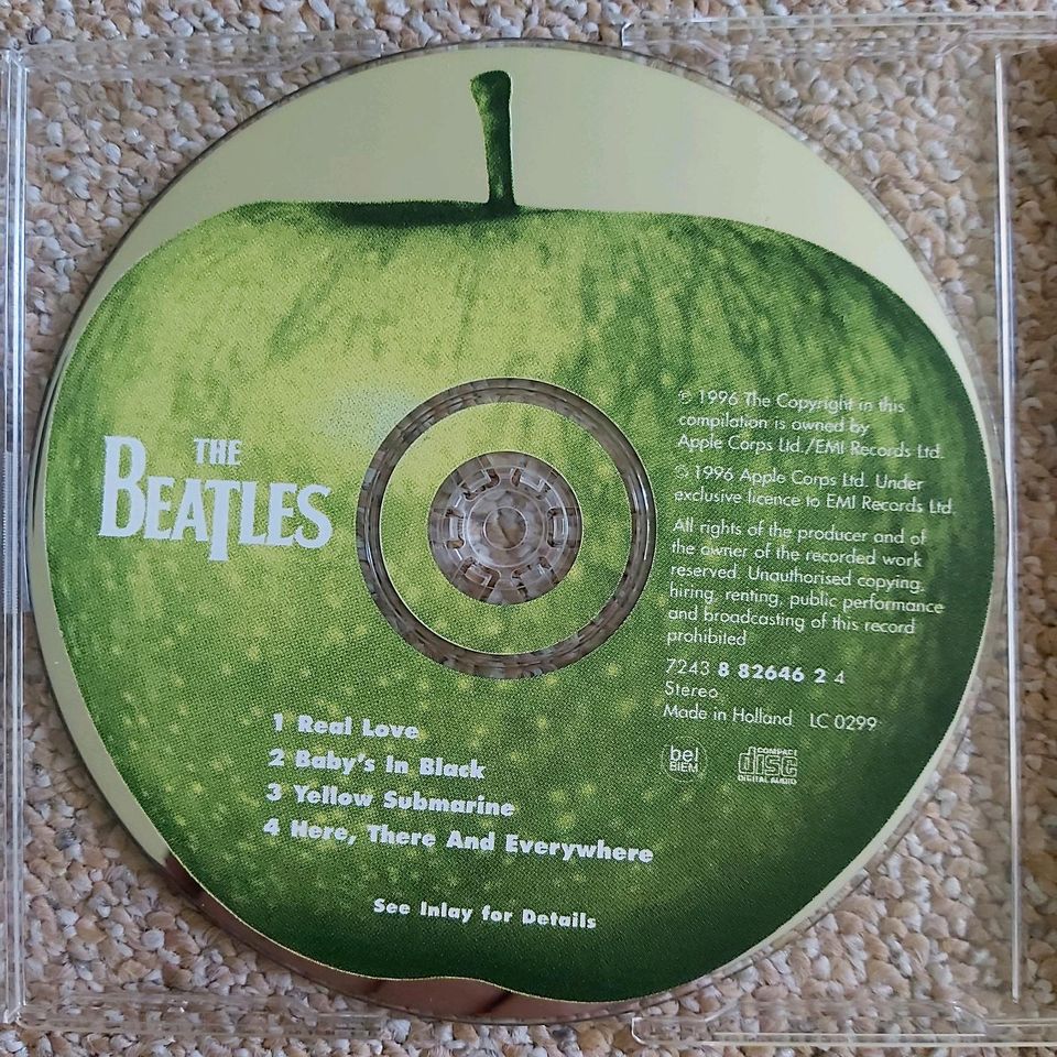 MAXI CD SINGLE - The Beatles - real love in Gladbeck