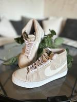 Nike SB high rise MID Sneaker Essen - Essen-West Vorschau
