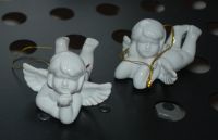 2 kleine Engel aus Porzellan, liegend Köln - Nippes Vorschau