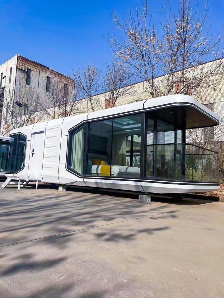 Tiny House Luxus Kapsel Haus Wohnen in Köln