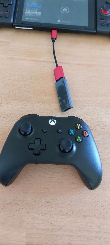 Xbox one Wireless Controller mit Adapter für Nintendo Switch - 2 in Villingen-Schwenningen