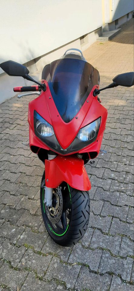 Honda cbr 600 f4i pc35 in Schwetzingen