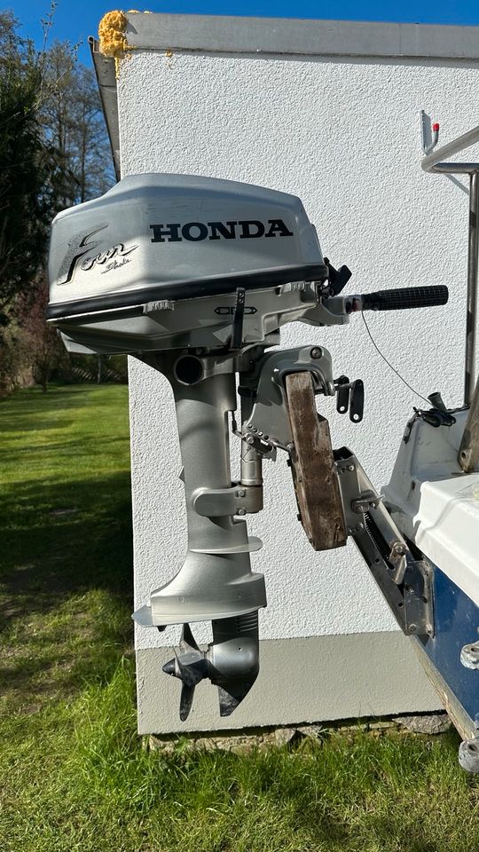 Honda Außenbordmotor Motor 5PS in Wunstorf