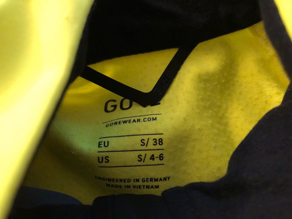 GORE TEX Gr.S Fahrradjacke Weste Shirt neon yellow black neu in Eschwege