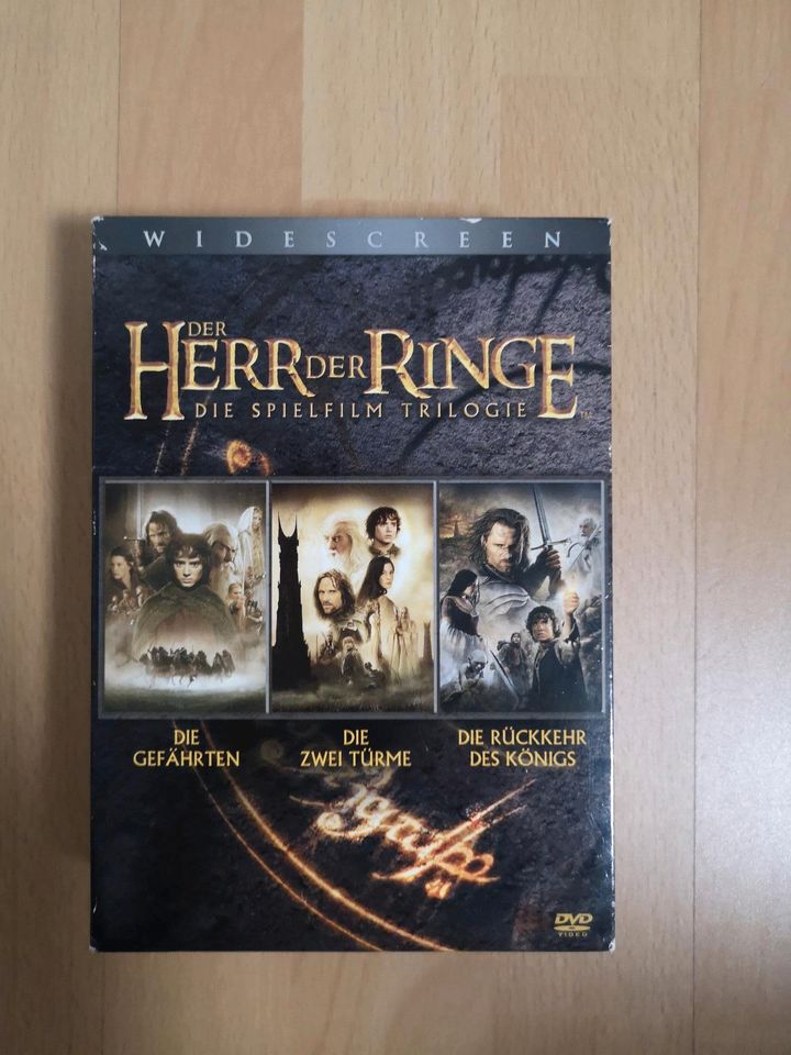 Herr der Ringe Trilogie Box in Solingen