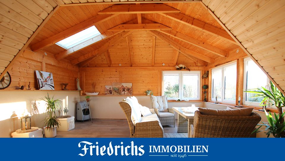 Modernes Wochenendhaus mit Terrasse & Carport in idyllischer Lage am Badesee in Westerstede-Karlshof in Westerstede