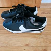 Nike cortez schwarz gr  38 Rheinland-Pfalz - Bingen Vorschau