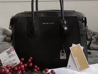 Michael Kors Handtasche Umhängetasche Shopper schwarz Silber Nordrhein-Westfalen - Hemer Vorschau